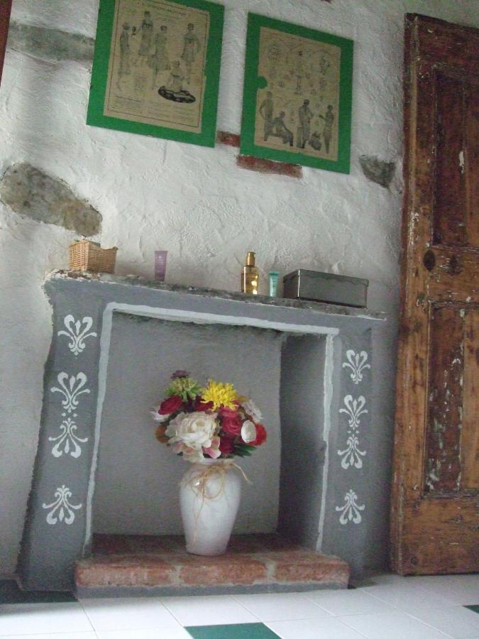 Casa Di Alfredo B&B - Citr9039 Mioglia Екстериор снимка