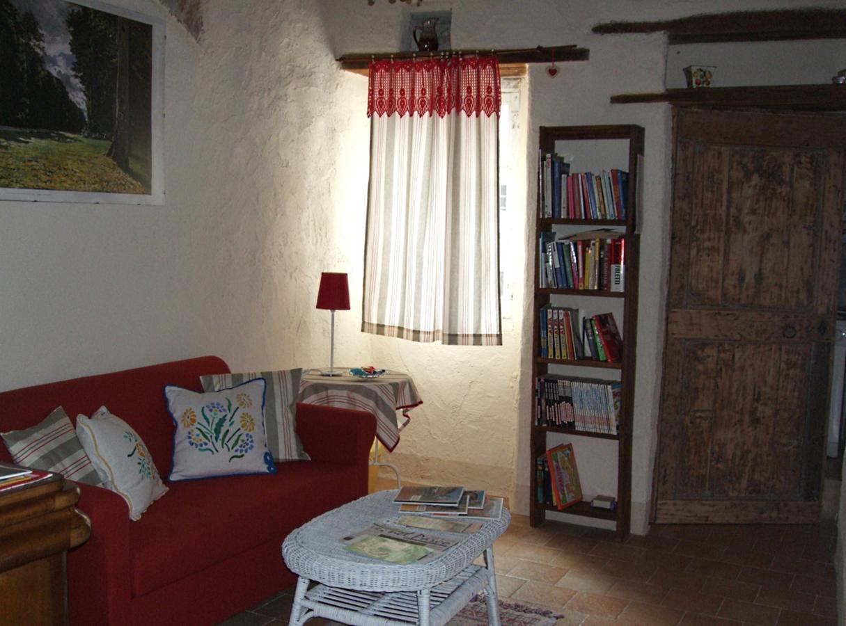 Casa Di Alfredo B&B - Citr9039 Mioglia Екстериор снимка